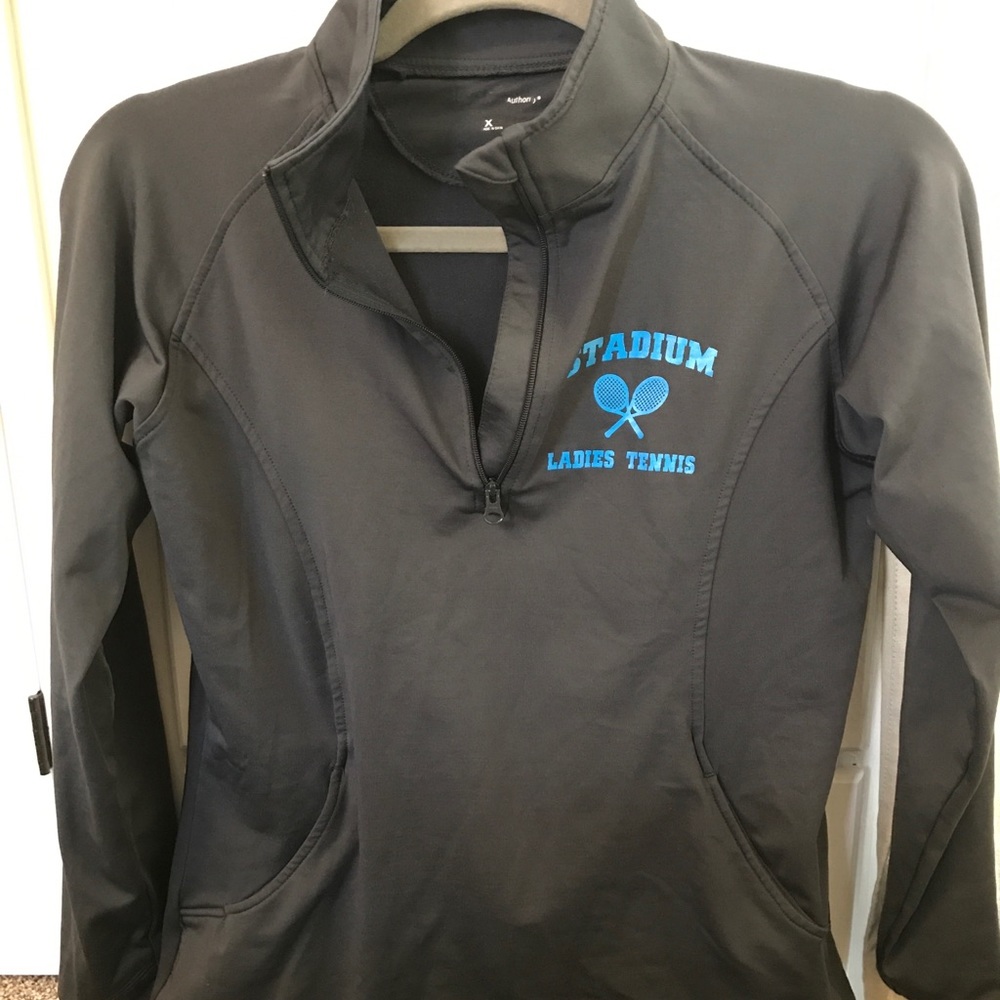 Athletic half zip pullover